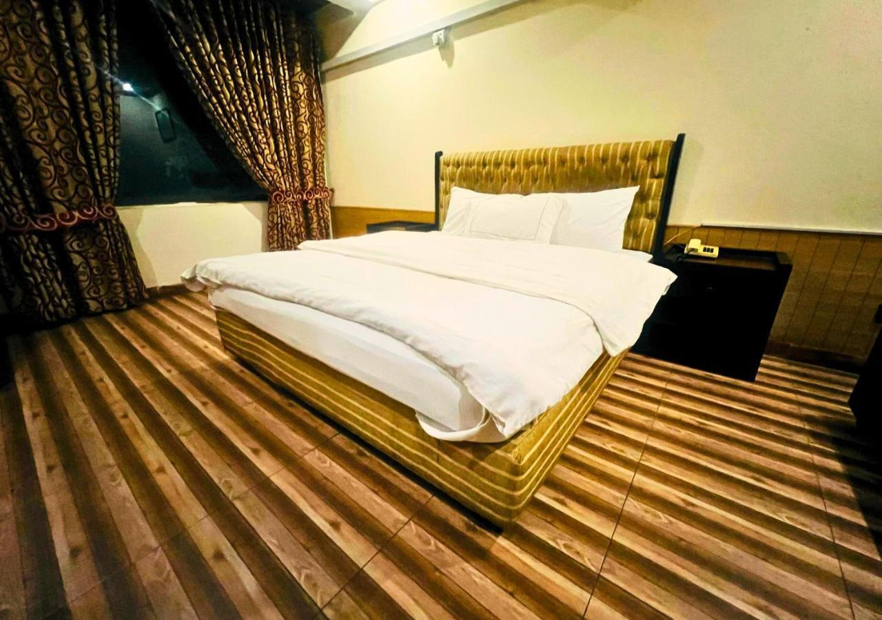 New Islamabad Hotel Екстер'єр фото