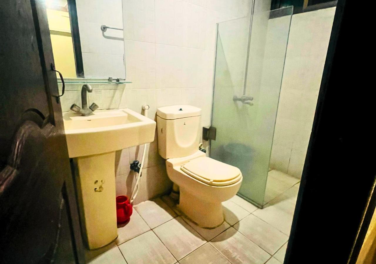 New Islamabad Hotel Екстер'єр фото